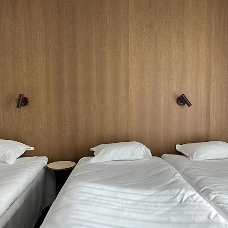 Best Western Plus Ten Hotel อุพลันด์ส-แวสบี ภายนอก รูปภาพ