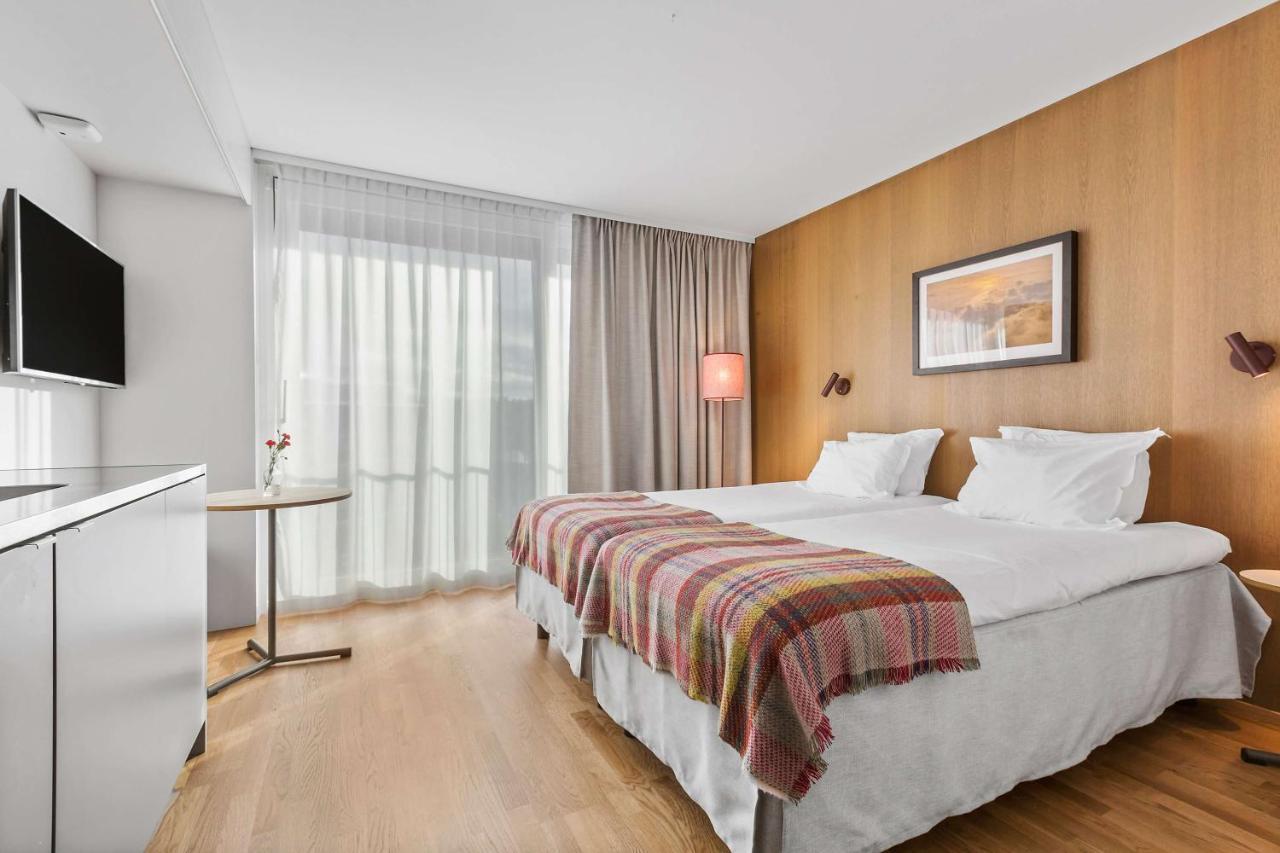 Best Western Plus Ten Hotel อุพลันด์ส-แวสบี ภายนอก รูปภาพ